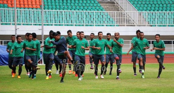 Timnas Indonesia Mulai Berlatih di Stadion Pakansari - JPNN.com