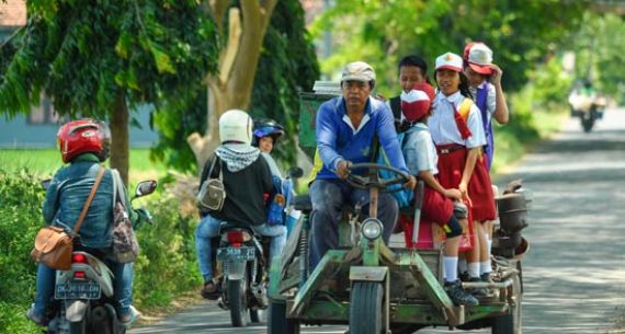 Gerandong, Moda Transportasi Modifikasi Khas Banyuwangi - JPNN.com