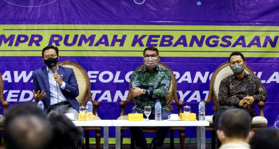 Vaksinasi Empat Pilar Lawan Transformasi Kelompok Terorisme - JPNN.com