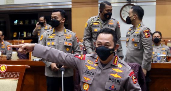 Komisi III DPR Raker Dengan Kapolri - JPNN.com