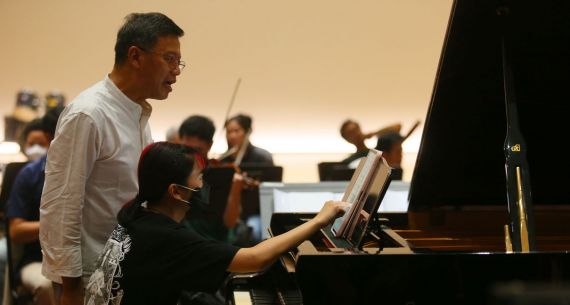 Mengintip Keseruan Isyana Sarasvati Latihan Konser Simfoni Untuk Bangsa 2022 - JPNN.com
