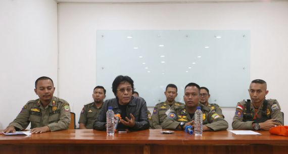 90.000 Honorer Anggota Satpol PP se-Indonesia Terancam Diberhentikan - JPNN.com