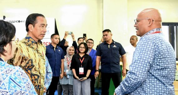 Jokowi Kunjungi Festival Apindo UMKM Merdeka - JPNN.com