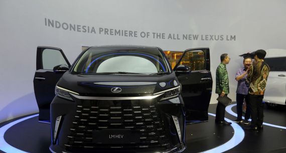 Lexus LM HEV 4 Seat - JPNN.com