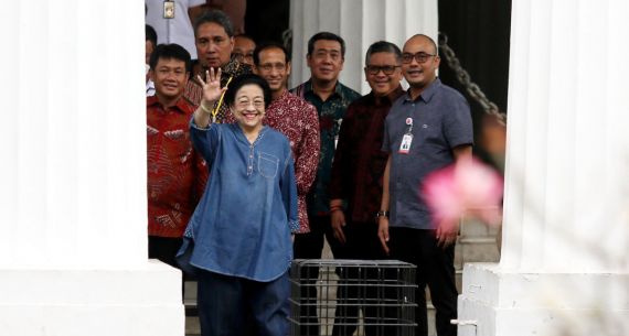 Megawati Tinjau Kondisi Museum Nasional Indonesia Pascakebakaran - JPNN.com