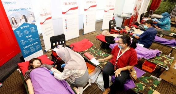 Memperingati Hari Donor Darah Sedunia - JPNN.com