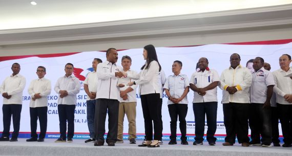 Partai Perindo Berikan Rekomendasi Dukungan Kepada Cakada dan Cawakada - JPNN.com