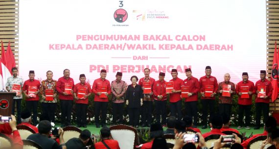 Megawati Umumkan 305 Bakal Calon Kepala Daerah yang Diusung PDI Perjuangan - JPNN.com