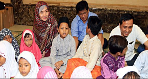 JICT Berikan Bantuan Anak Yatim dan Masjid - JPNN.com
