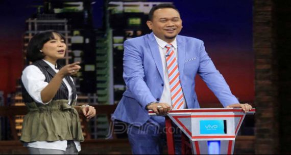  Cak Lontong dan Fitri Tropica - JPNN.com