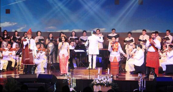 Konser Musik Orkestra Meikarta Lippo Family New Year Concert - JPNN.com