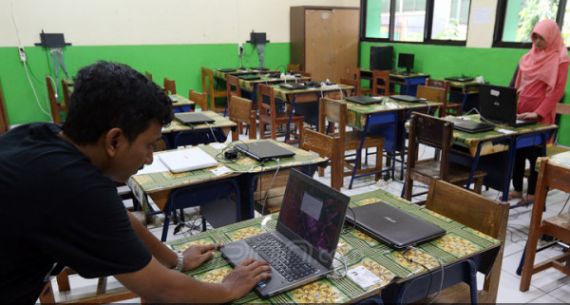 Persiapan UNBK Tingkat SMP - JPNN.com