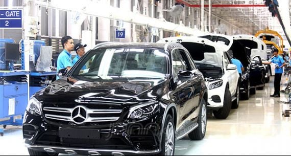  Pabrik Mobil Mercedes Benz - JPNN.com