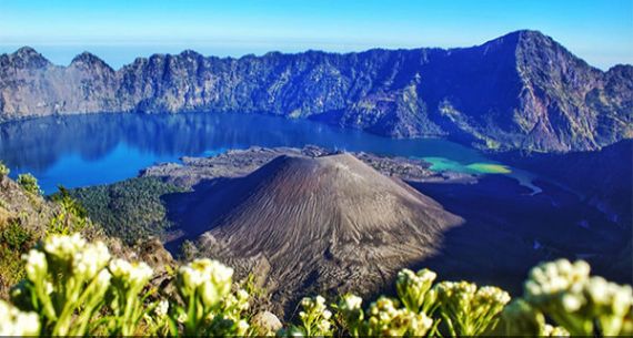 Rinjani Dibuka, Pendakiannya Terbatas - JPNN.com