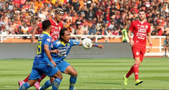 Persija dan Persib Harus Rela Berbagi Angka - JPNN.com