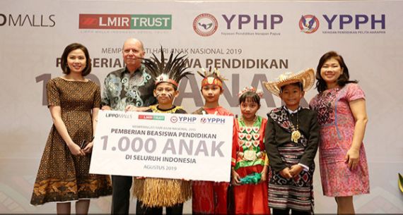 Lippo Malls Serahkan Beasiswa untuk 1.000 Anak - JPNN.com