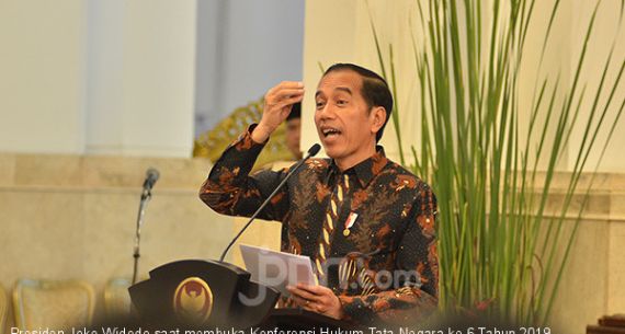 Presiden Jokowi Buka Konferensi Hukum Tata Negara ke-6 - JPNN.com