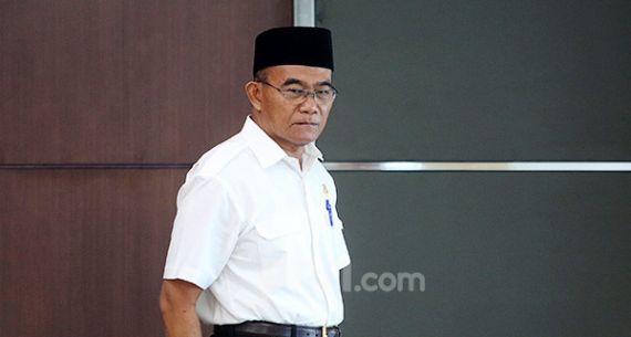 Mendikbud Muhadjir Effendy - JPNN.com