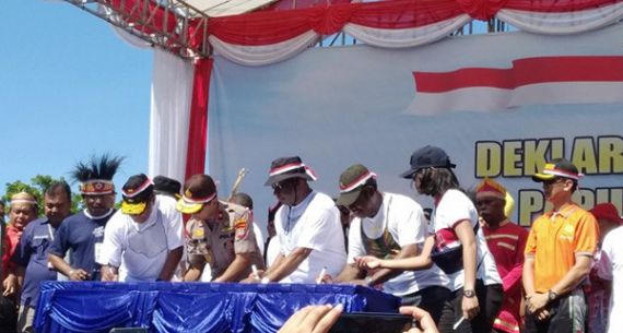 Warga Manokwari Teken Deklarasi Damai - JPNN.com