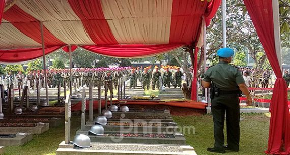 Persiapan Pemakaman Alm. BJ Habibie - JPNN.com