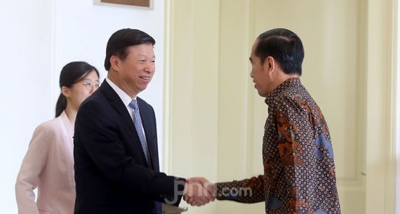 Presiden Jokowi Terima Utusan Xi Jinping - JPNN.com