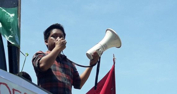 Protes Pemadaman, Mahasiswa dan Warga Geruduk PLN - JPNN.com