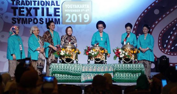 GKR Hemas Buka Simposium Kain Tradisional se-ASEAN - JPNN.com