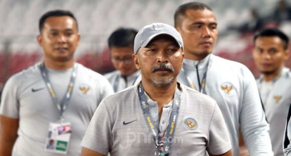 Pelatih Timnas U-19 Fakhri Husaini - JPNN.com