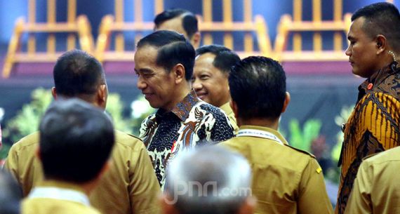 Presiden Jokowi Buka Rakornas Indonesia Maju - JPNN.com