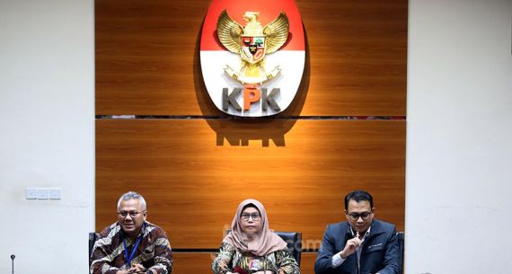 KPK Tetapkan Wahyu Setiawan sebagai Tersangka - JPNN.com