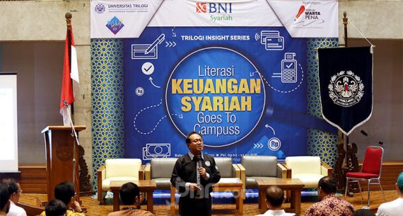 Literasi Keuangan Syariah Goes To Campus - JPNN.com