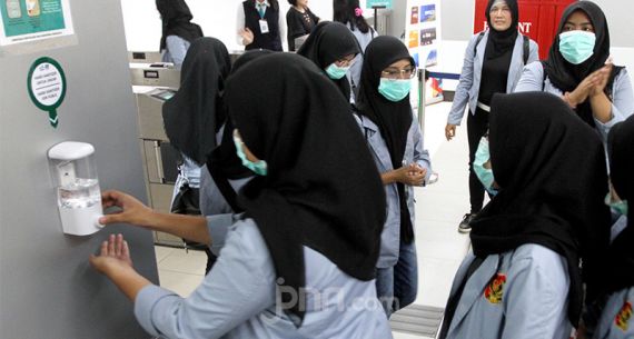 Cegah Virus Corona, PT MRT Sediakan Hand Sanitizer - JPNN.com