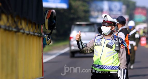 PSBB Berlaku, Pintu Masuk kota Bogor Dijaga Ketat - JPNN.com