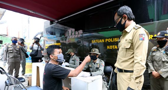 Wali Kota Bogor Tinjau Sidang Tipiring Penerapan PSBB - JPNN.com