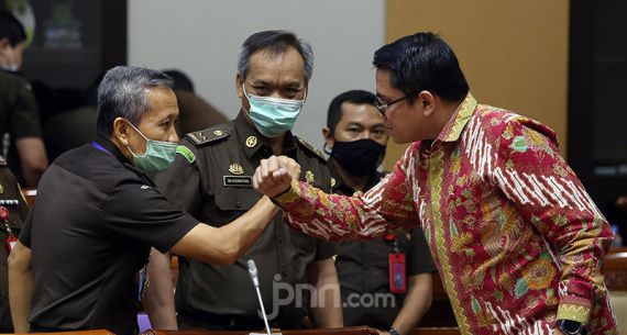 Komisi III DPR Bahas Kasus Jiwasraya dengan Jampidsus - JPNN.com