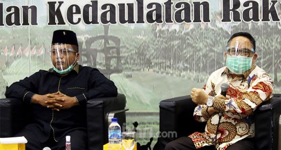 Membentuk Karakter Bangsa: Pancasila Masuk Kurikulum Pendidikan? - JPNN.com