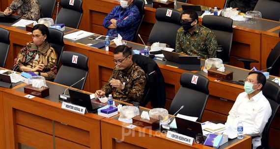 Banggar DPR Raker Dengan Pemerintah - JPNN.com