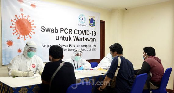 Dewan Pers Bersama Pemprov DKI Jakarta Gelar Swab Test - JPNN.com