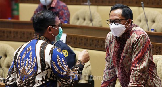 DPR dan Pemerintah Bahas Sanksi bagi Pelanggar Protokol Kesehatan Dalam Tahapan Pilkada 2020 - JPNN.com