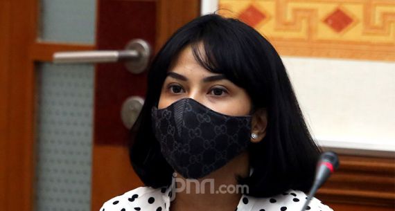 Vanessa Angel Jalani Sidang Perkara Kepemilikan Narkoba - JPNN.com