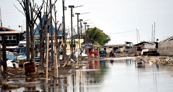 Rob Terjang Kawasan Muara Baru - JPNN.com