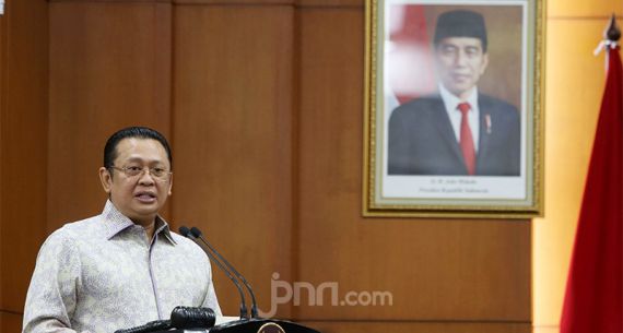 FGD Membedah Politik Luar Negeri Amerika Serikat - JPNN.com