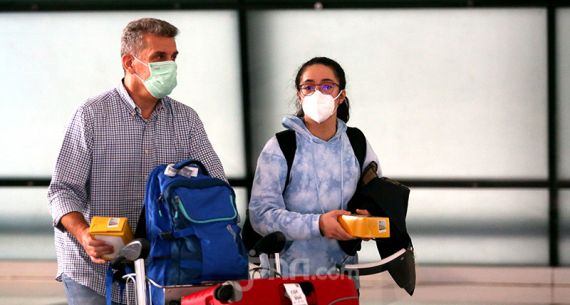 Suasana Bandara Soekarno Hatta Jelang Masa Penolakan Kedatangan WNA - JPNN.com