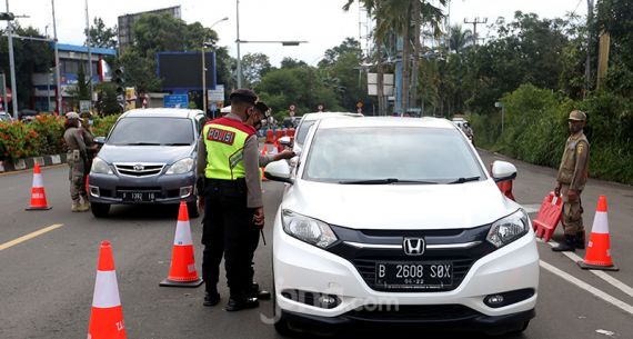 Razia Ketat di Jalur Menuju Puncak Jelang Pergantian Tahun - JPNN.com