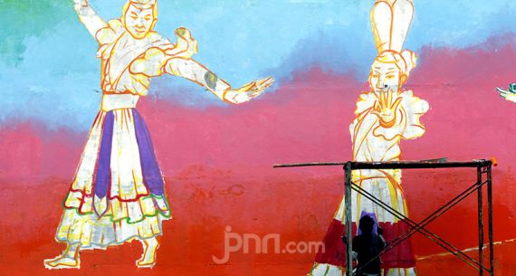 Jaga Warisan Budaya Betawi Lewat Mural - JPNN.com