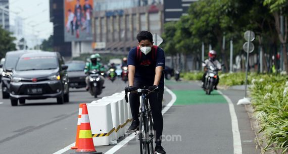 Siap-siap, Polda Metro Jaya Bakal Menilang Pesepeda di Luar Jalur Sepeda - JPNN.com