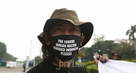 Desak Presiden Jokowi Cabut Regulasi Penghapusan Limbah FABA - JPNN.com