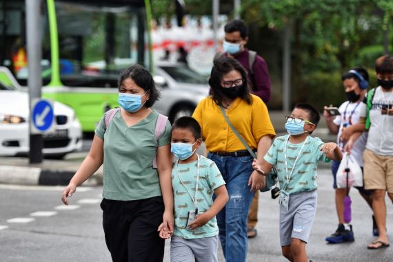 Singapura Peringatkan Kerentanan Anak akan Varian Baru COVID, Sekolah akan Ditutup - JPNN.COM