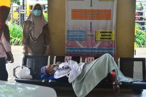 Kasus Harian COVID-19 di Indonesia Naik, Epidemiolog Ingatkan Angka Sebenarnya Jauh Lebih Tinggi - JPNN.COM