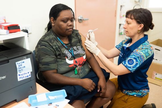 Inggris Mempersiapkan Vaksinasi COVID-19 Dosis Ketiga, Australia Akan Mengikutinya - JPNN.COM